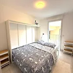 Apartmán 2 Bedroom Flat With Garden In Antibes